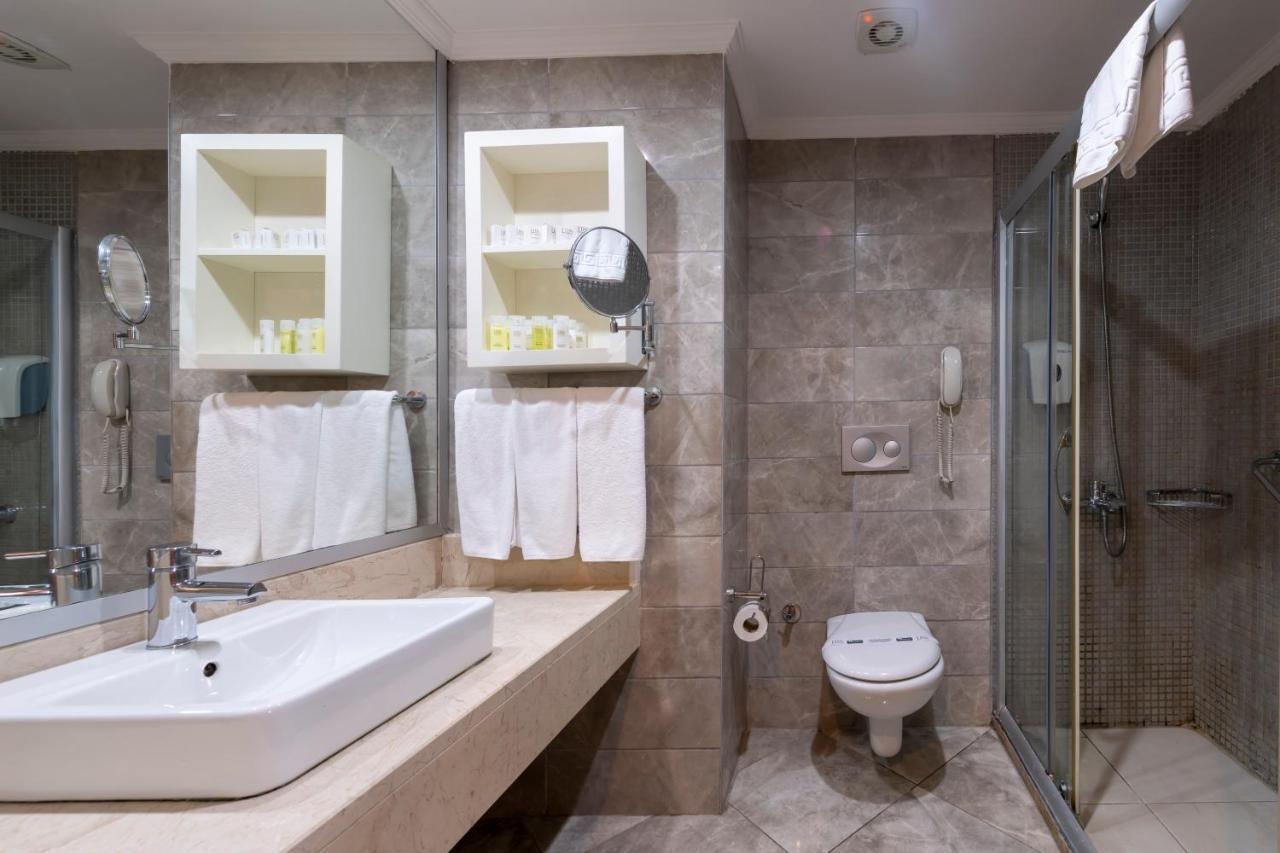 Lake River Side Hotel Spa Ngoại thất bức ảnh